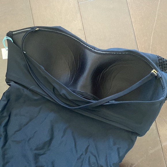 One piece bathing suit NWT (1) - Picture 3 of 4